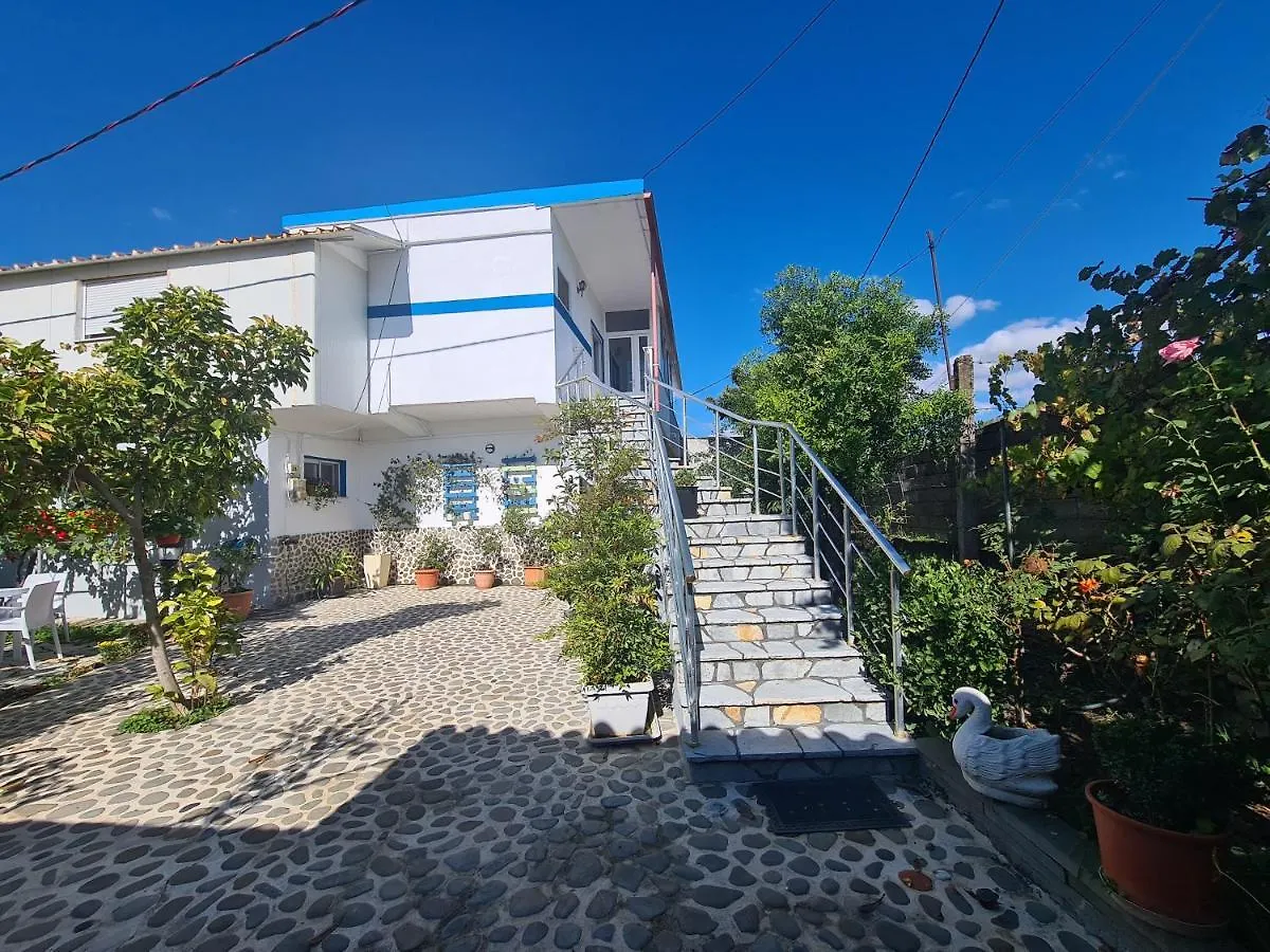 Guest House Krishen Пермети